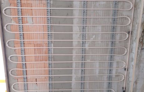 Stěnové a stropní vytápění/chlazení Alphatec Roth v rodinném sídle v Liberci, podlahové topení TWEETOP, tepelné čerpadlo Stiebel Eltron